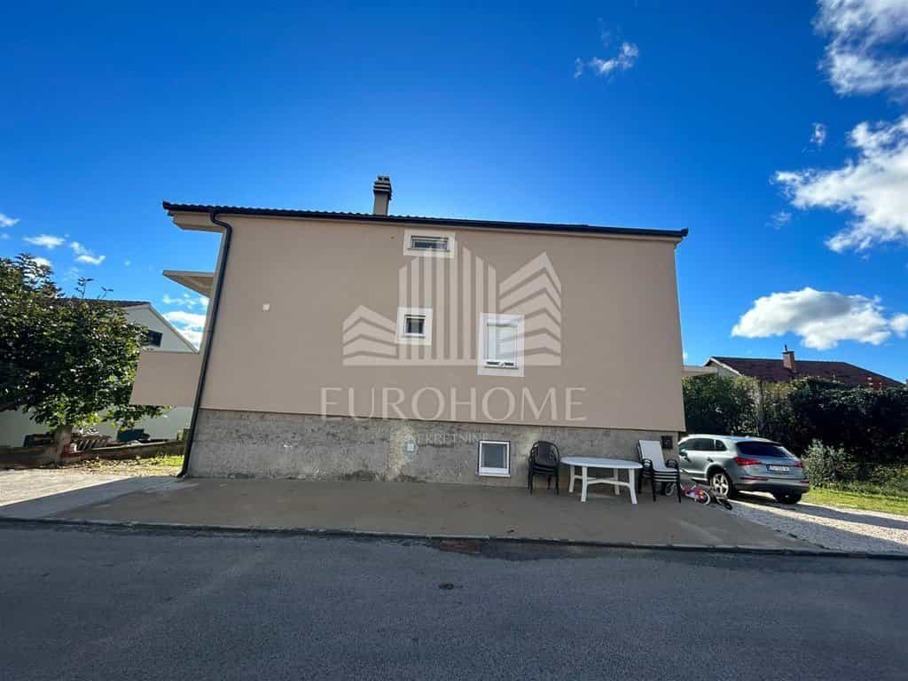 жилой дом в Benkovac, Zadarska Zupanija 12388936