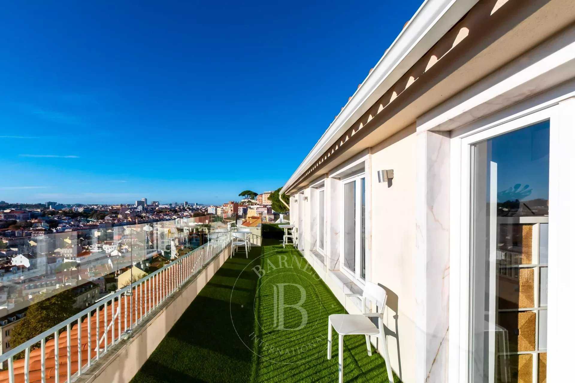 Condominium in Lisbon, Lisboa 12389131