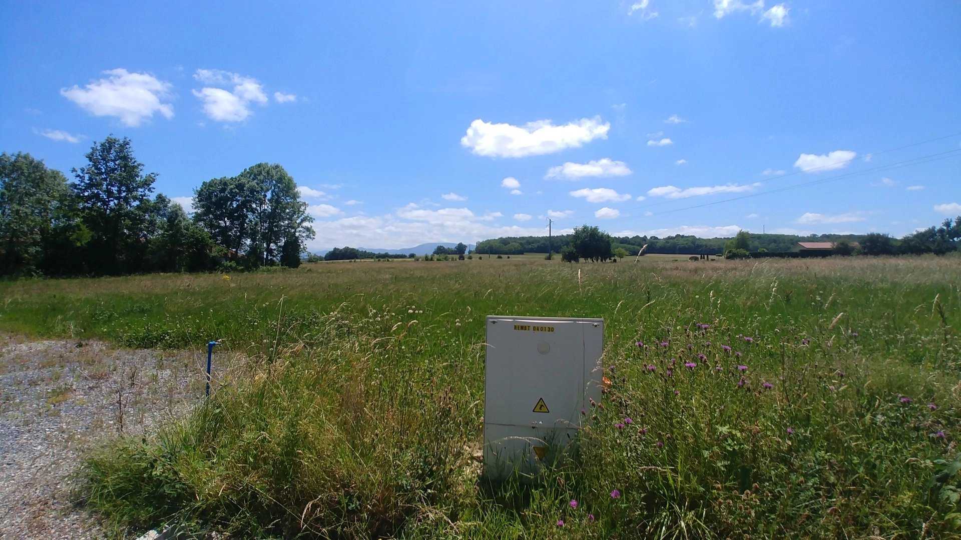 Tanah dalam Mazères-sur-Salat, Occitanie 12389150