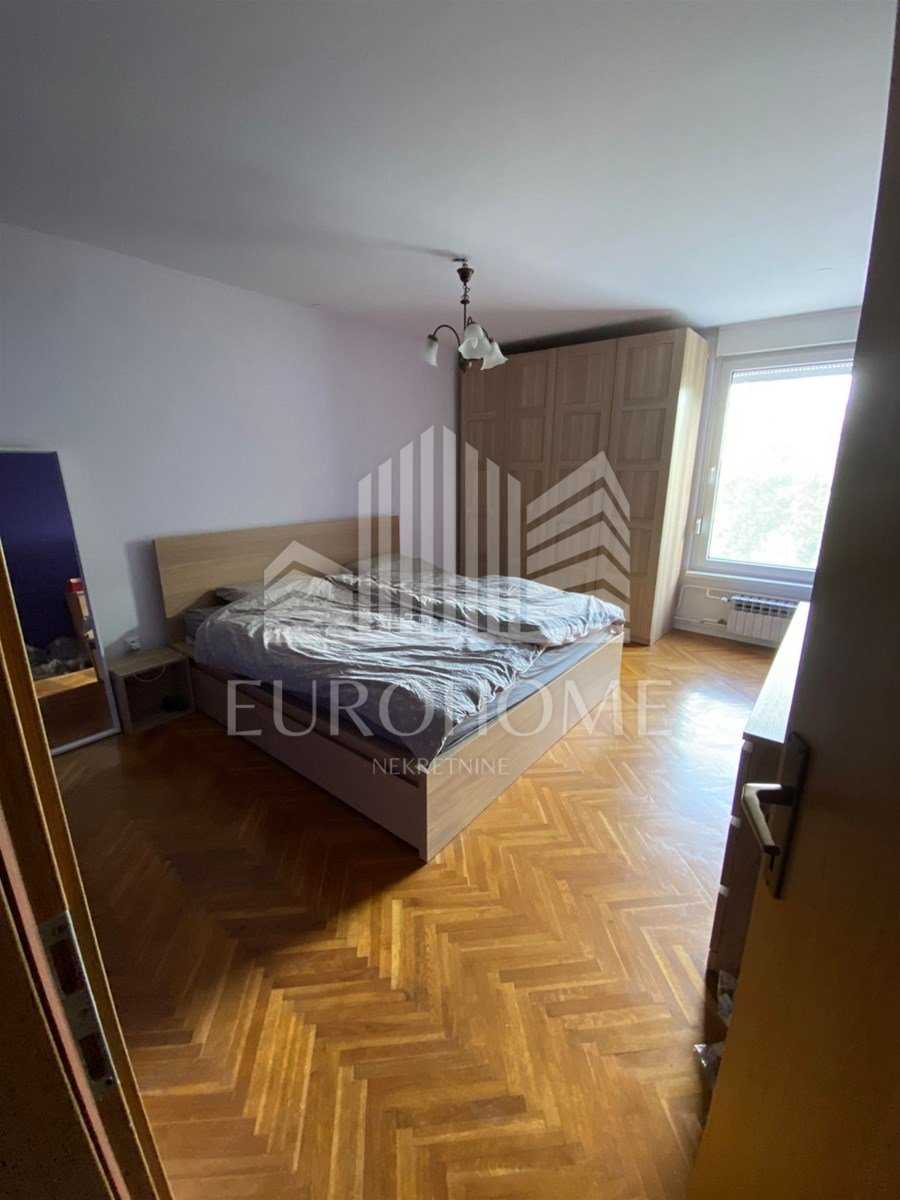 公寓 在 Zagreb, Grad Zagreb 12390261