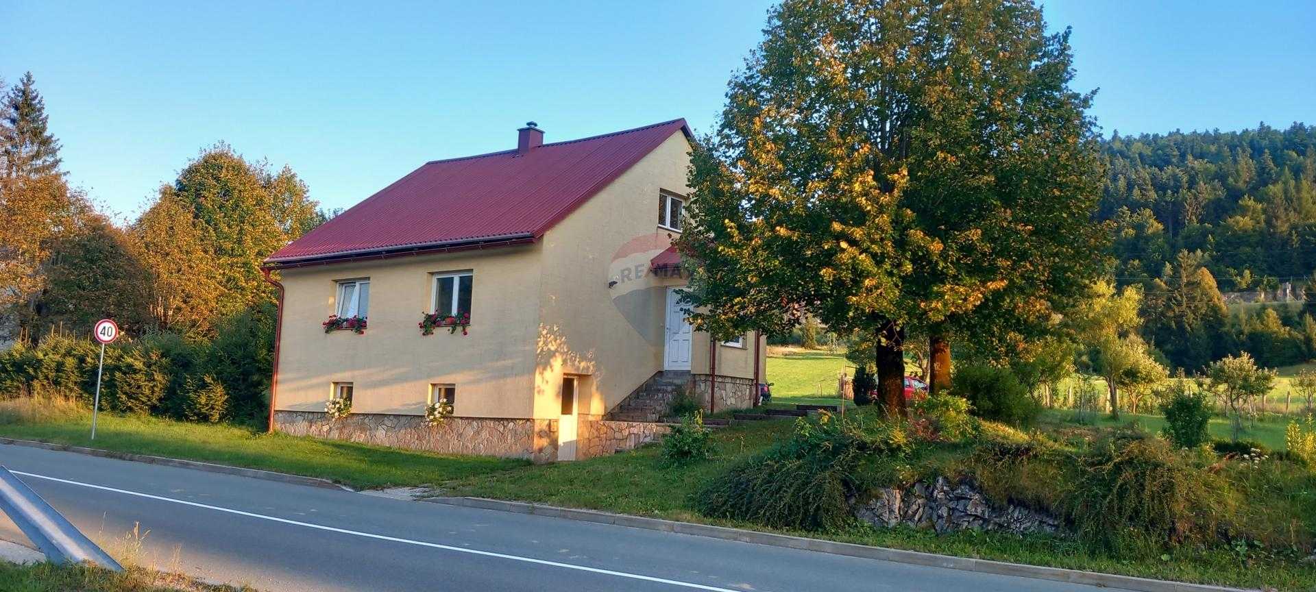 σπίτι σε Ravna Gora, Primorsko-Goranska Zupanija 12390398