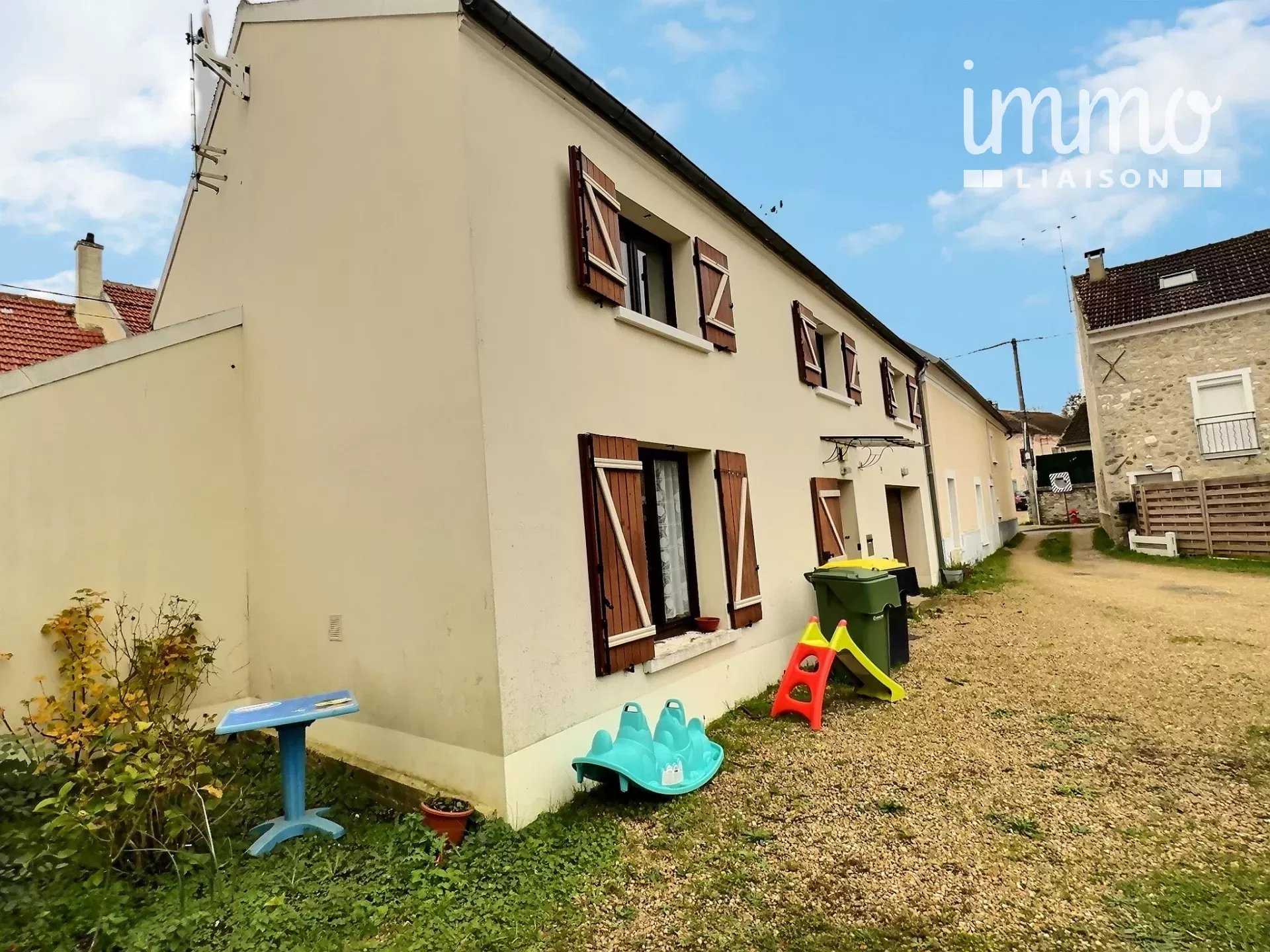 Кілька будинків в Meaux, Seine-et-Marne 12391426