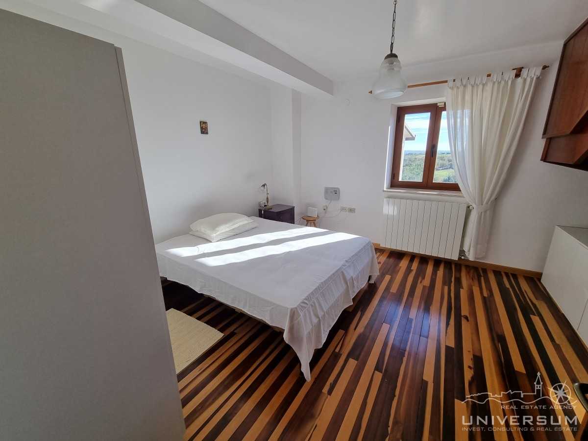 casa en Brtonigla, Istria County 12391679