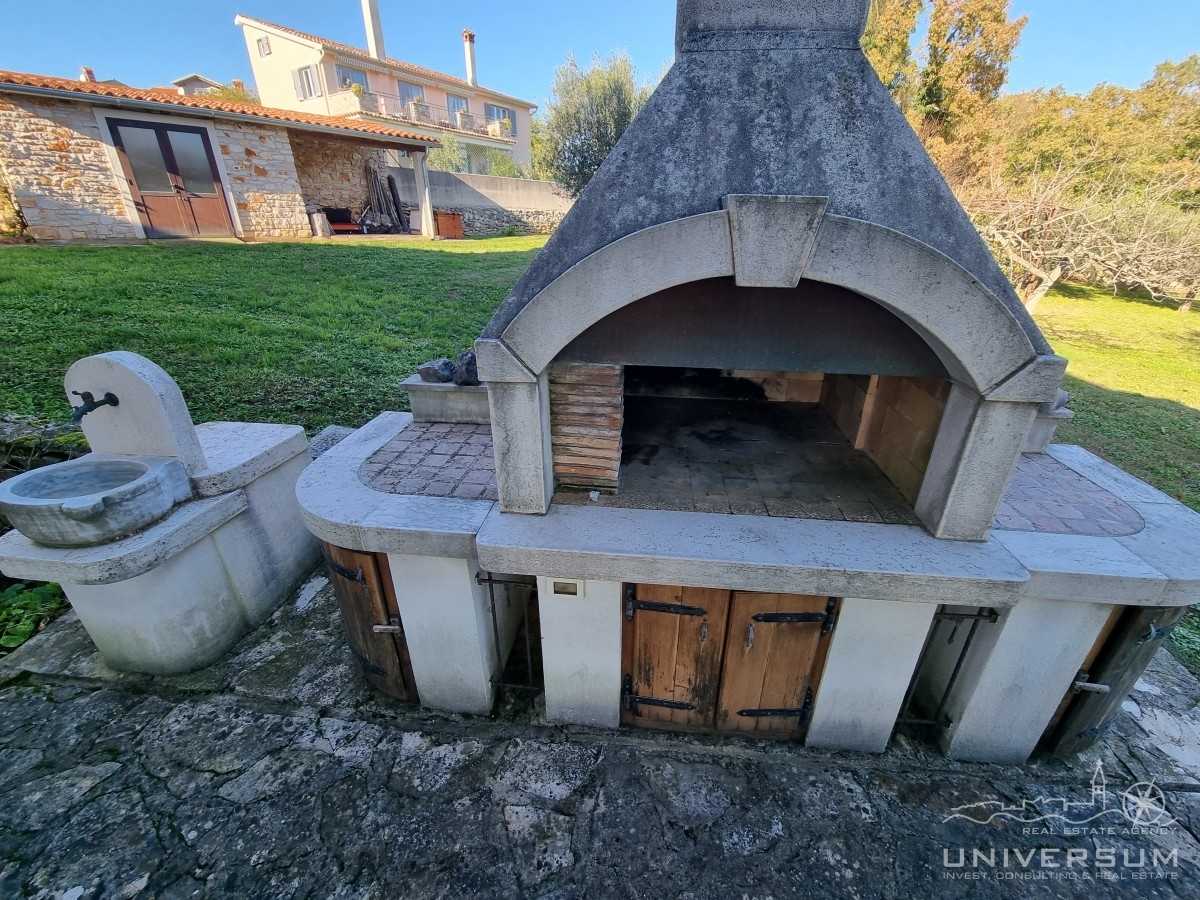 Dom w Brtonigla, Istria County 12391679
