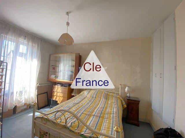 Будинок в Briare, Centre-Val de Loire 12393551