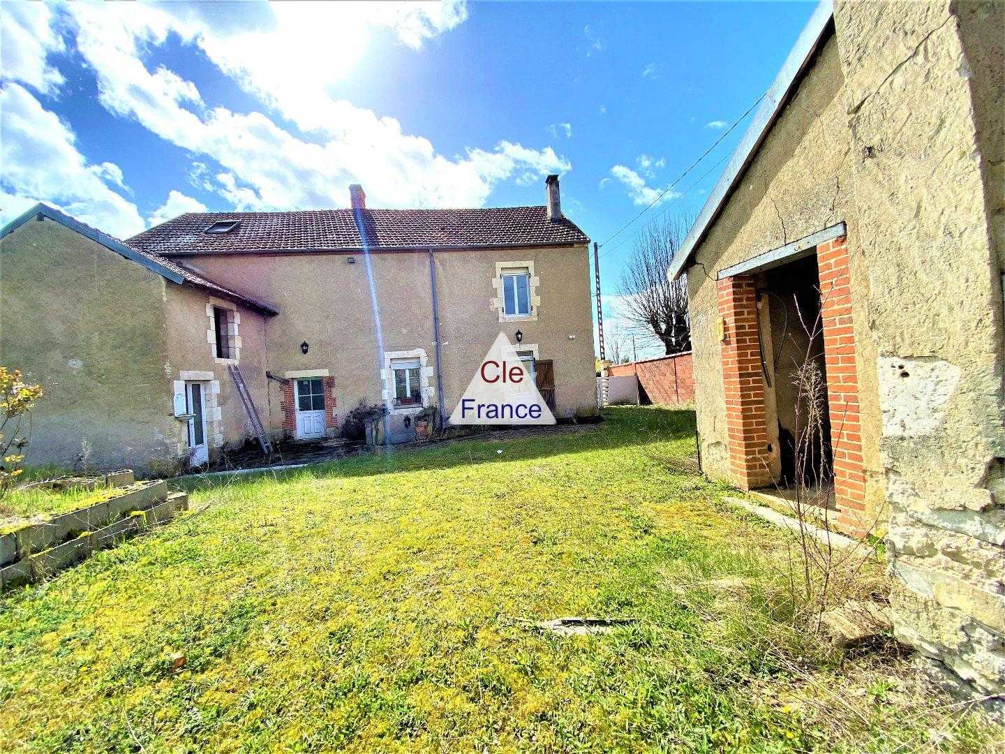 Huis in Bonny-sur-Loire, Centrum-Val de Loire 12393581