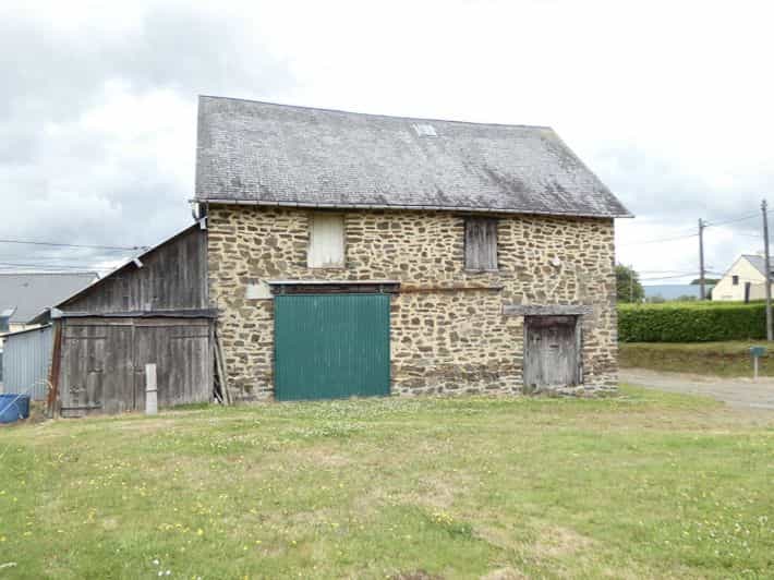casa no Saint-Hilaire-du-Harcouet, Normandia 12393596