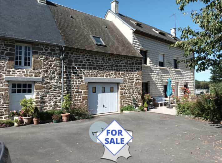 Rumah di Saint-Fraimbault-sur-Pisse, Normandie 12393605