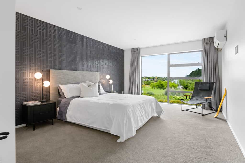 Condominium in Horsham Downs, Waikato 12394050