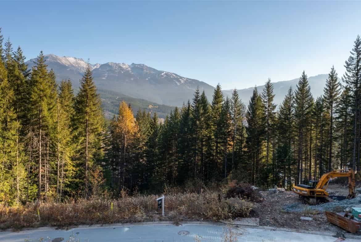 Tanah dalam Whistler, British Columbia 12394702