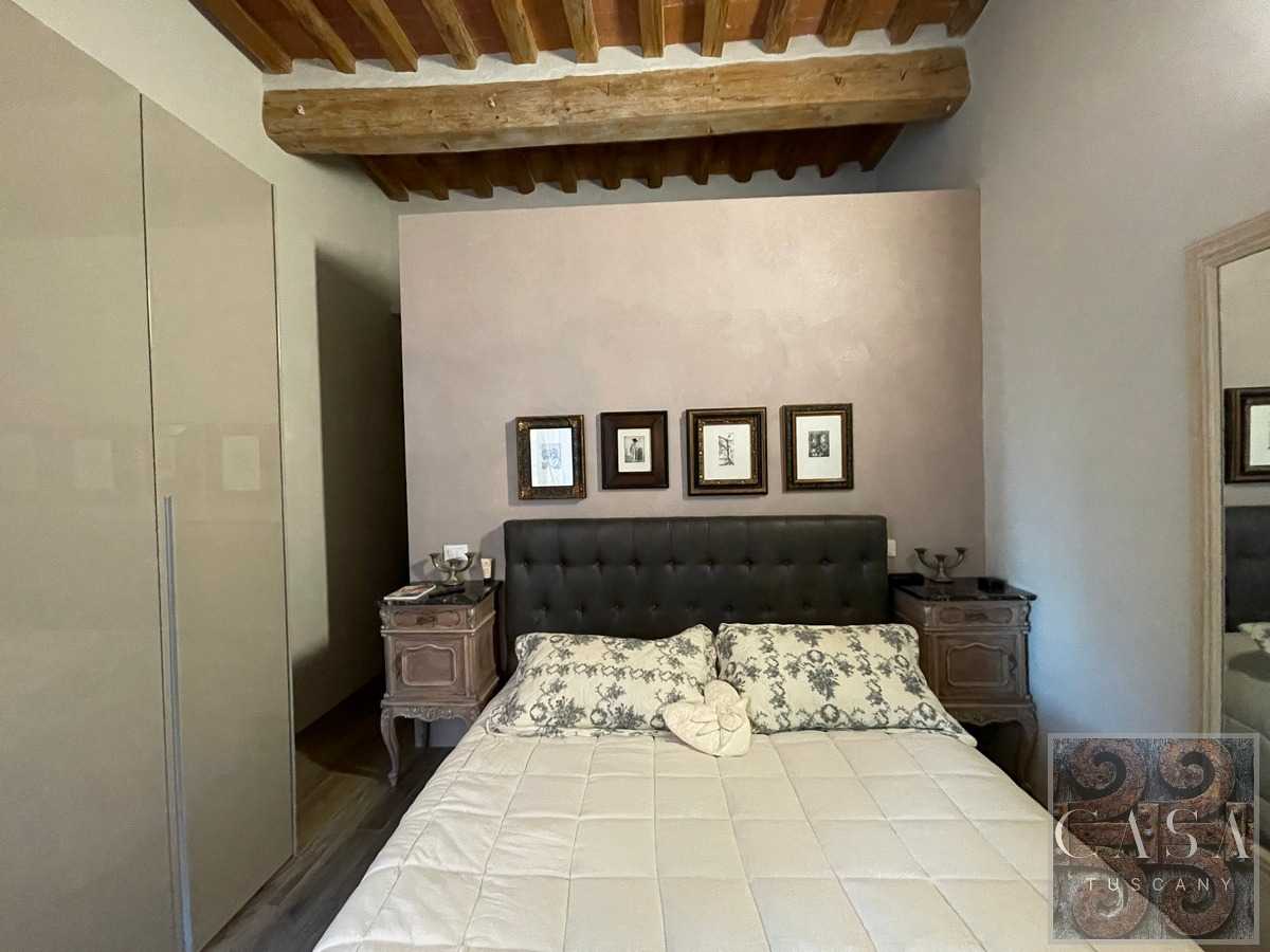 Condominium in Lari, Tuscany 12395206