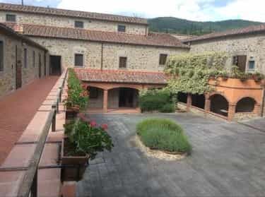 Квартира в Кортона, Тоскана 12395208