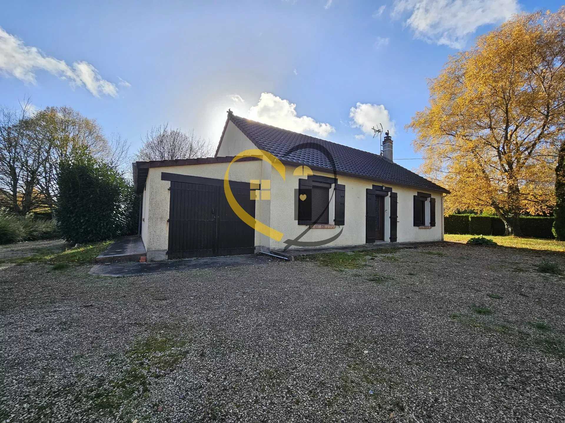 Casa nel Henrichemont, Centre-Val de Loire 12395219