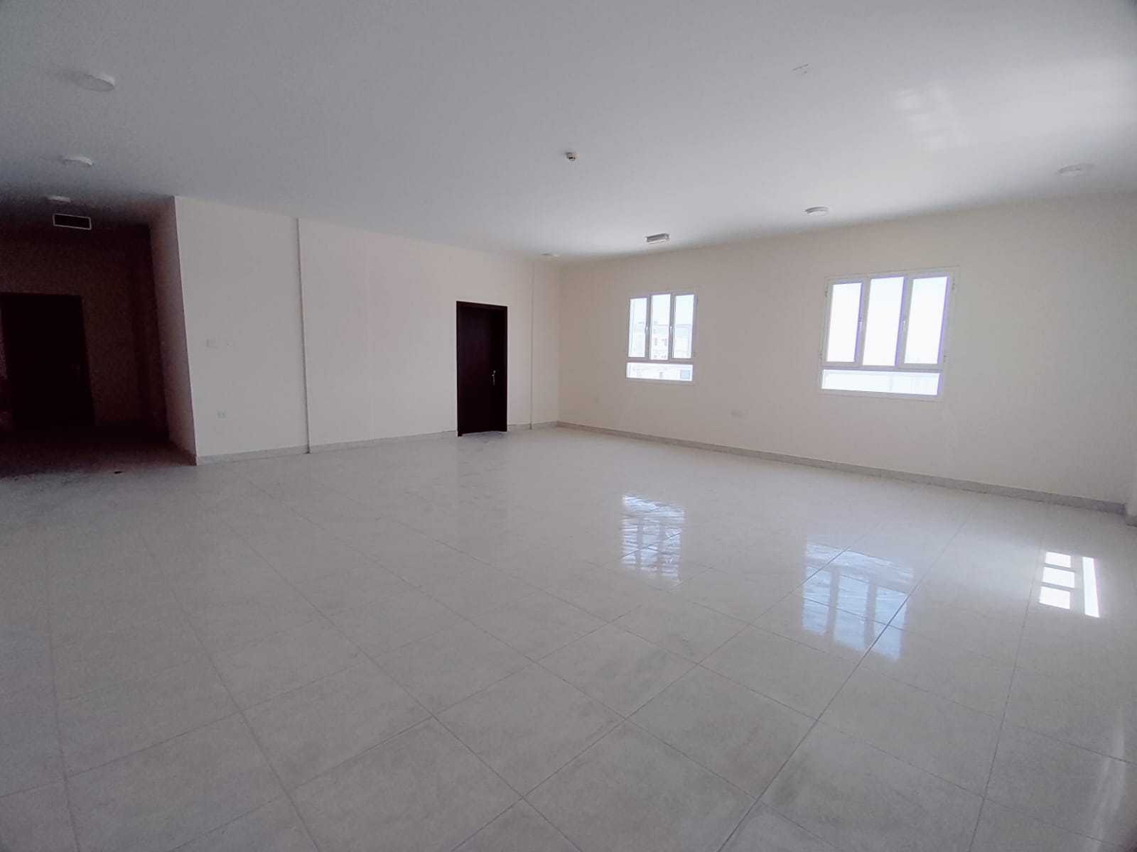 公寓 在 烏姆·阿什·沙賈爾, 阿爾穆哈拉格 12395230