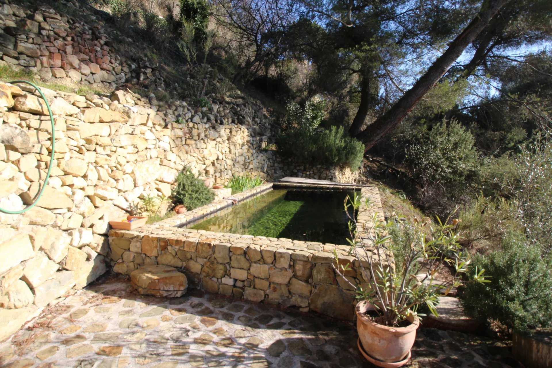 loger dans Castellar, Provence-Alpes-Côte d'Azur 12395527