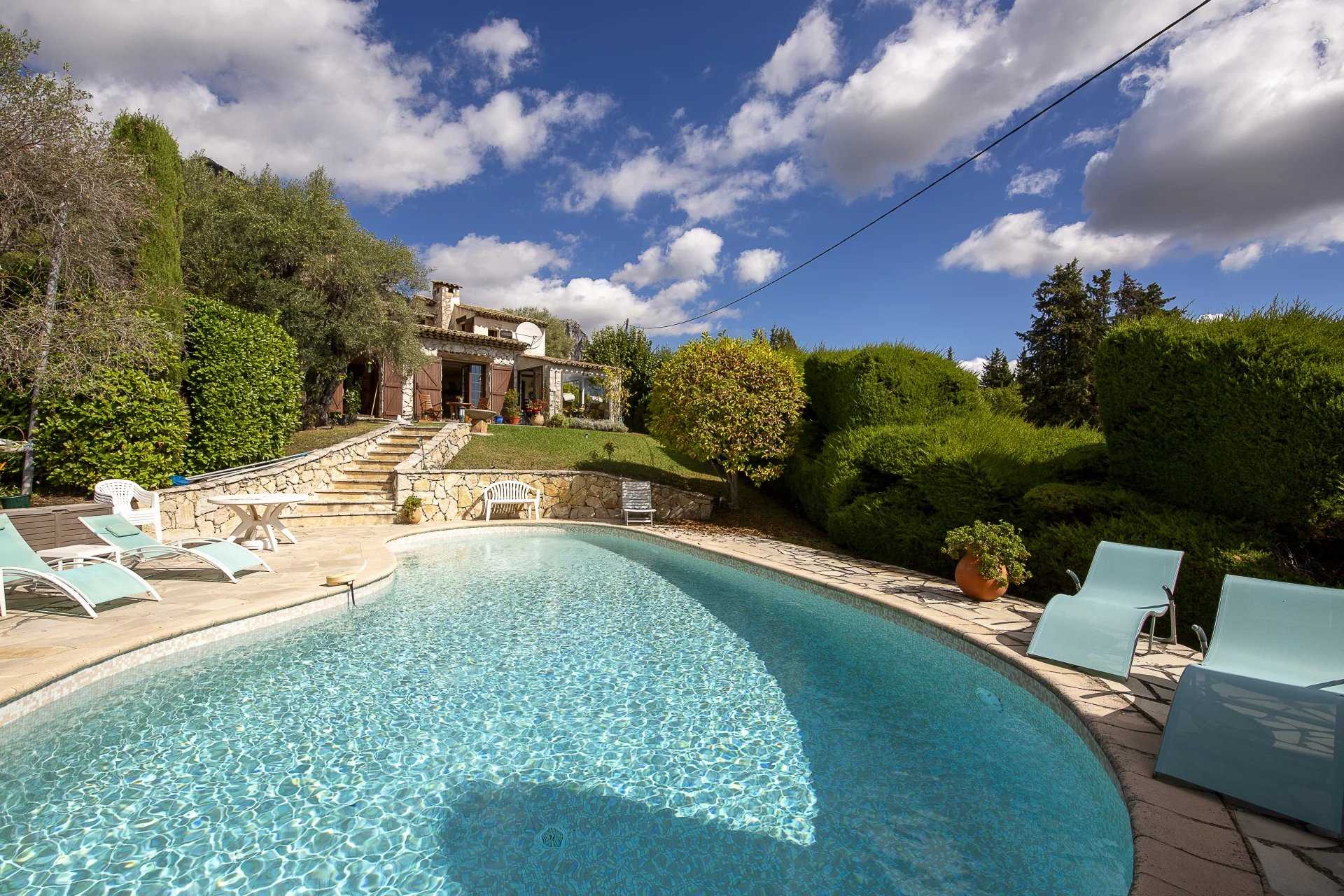 Rumah di Venesia, Provence-Alpes-Cote d'Azur 12395585