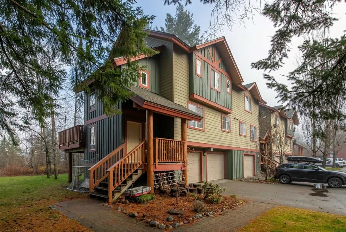 House in Pemberton, British Columbia 12395702