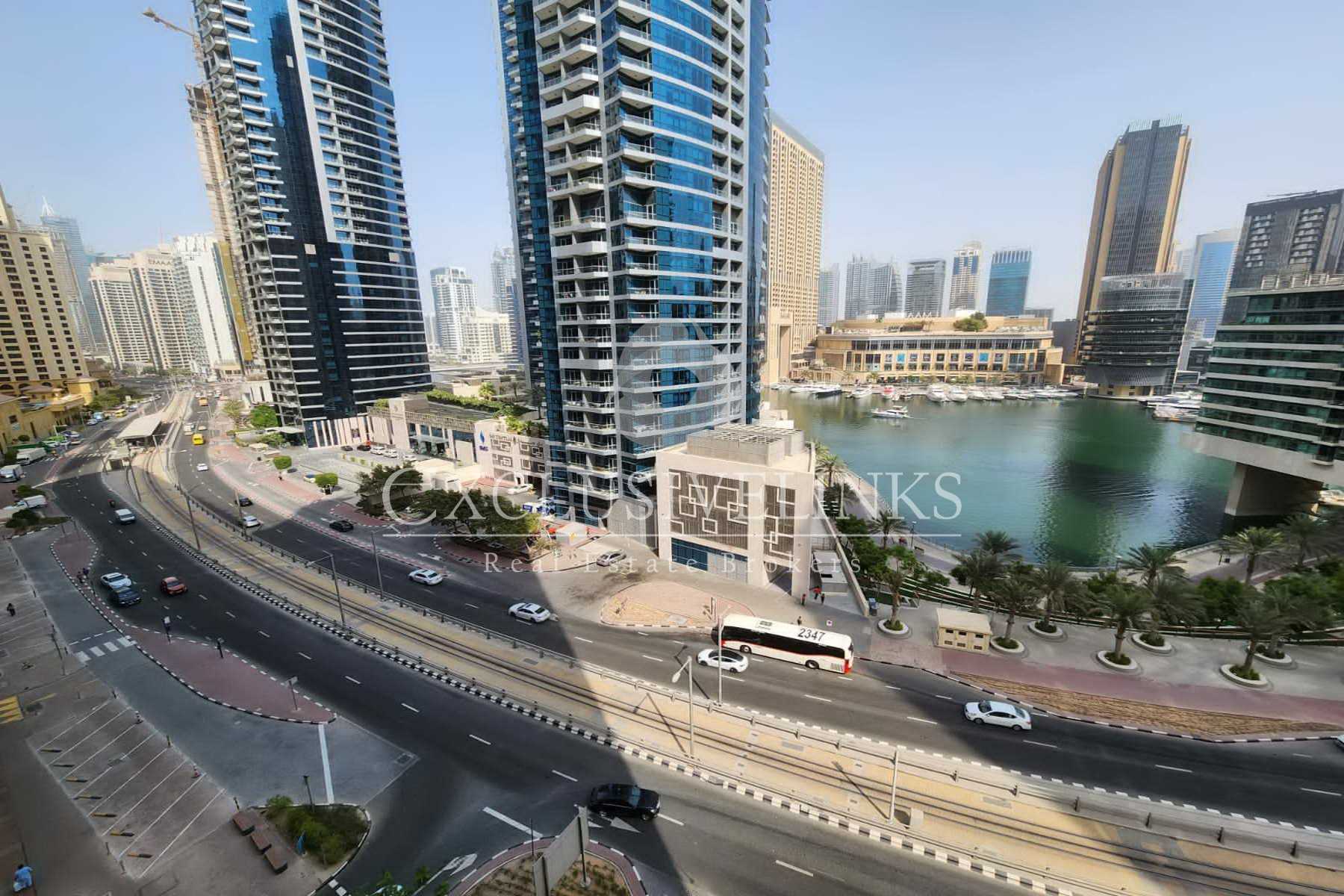 Condominium dans Dubai, Dubaï 12396054