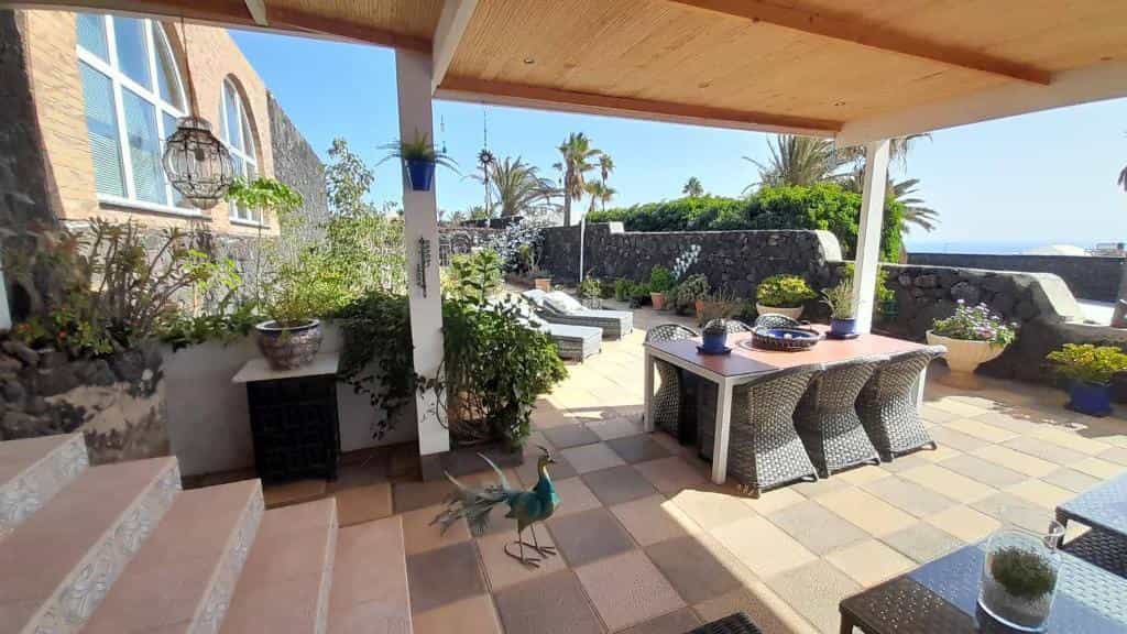 House in Tias, Canary Islands 12396929