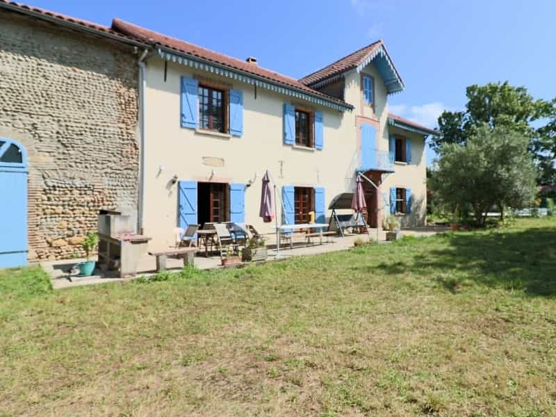 House in Larreule, Occitanie 12397010