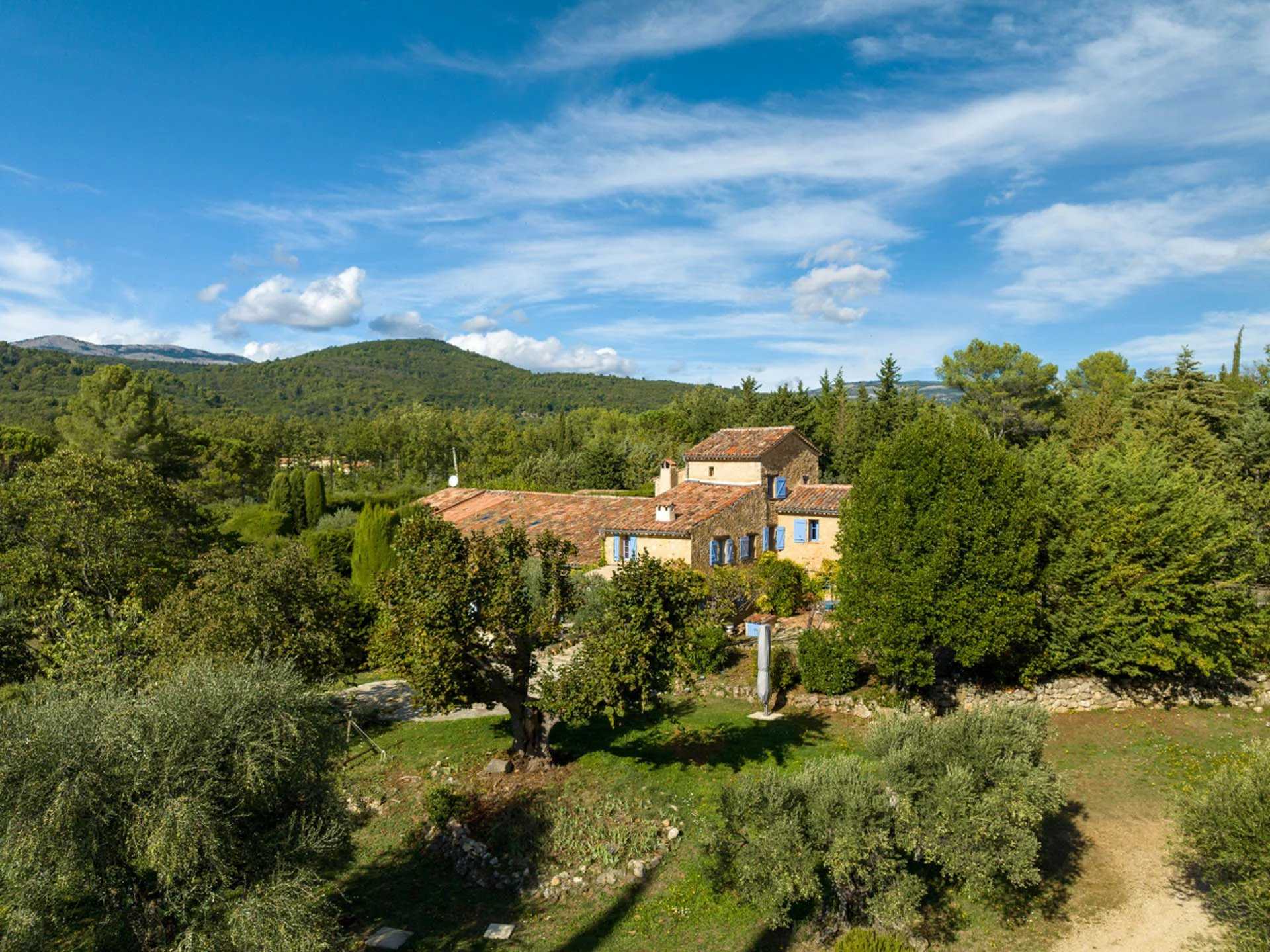 Huis in Fayence, Provence-Alpes-Côte d'Azur 12397489