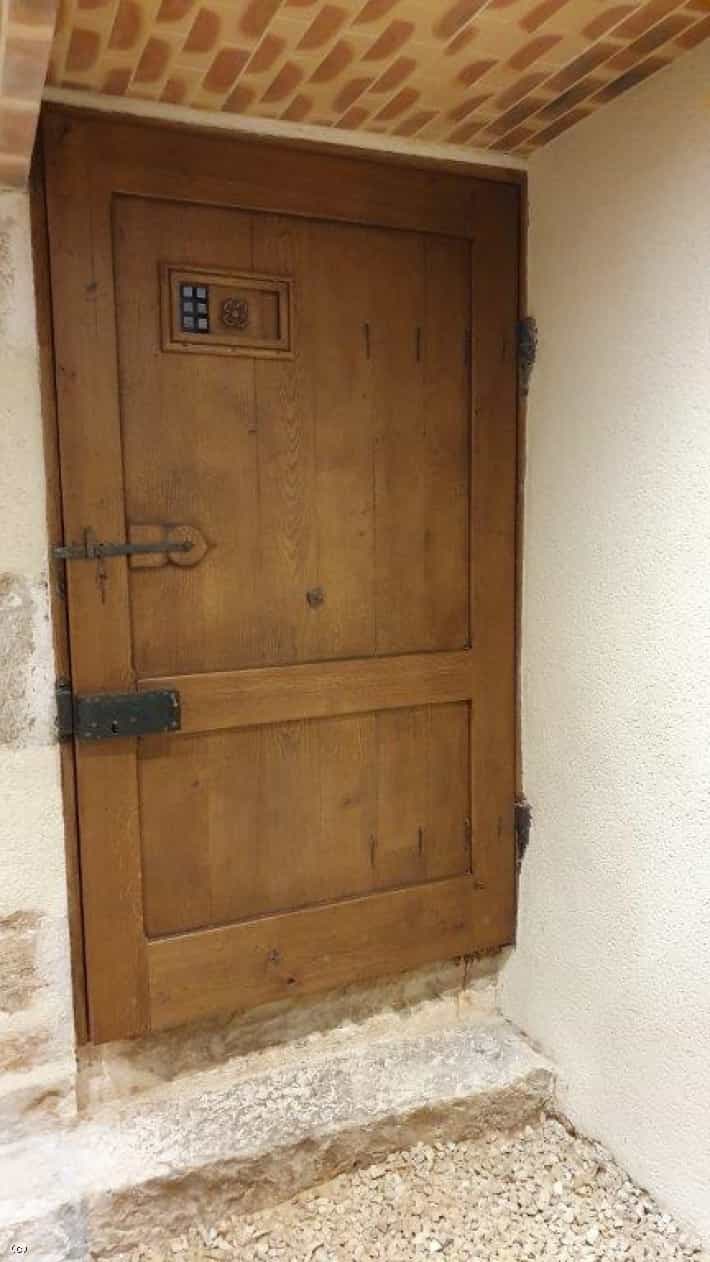 Dom w Chaunay, Nouvelle-Aquitaine 12397492