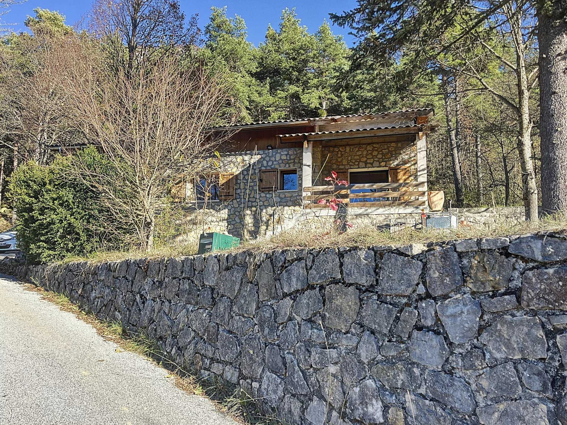 casa en Seranon, Provenza-Alpes-Costa Azul 12397761