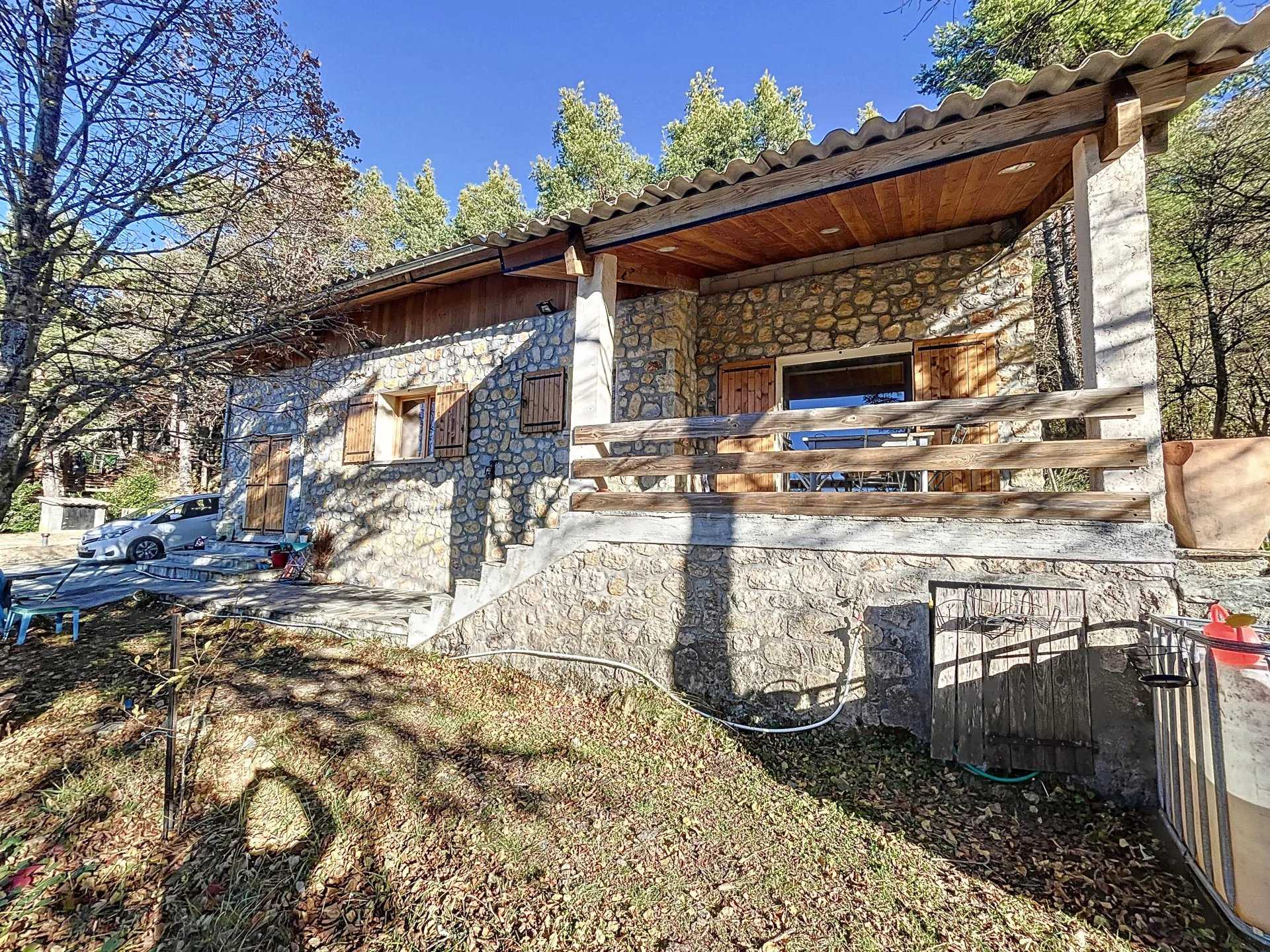 House in Seranon, Provence-Alpes-Cote d'Azur 12397761