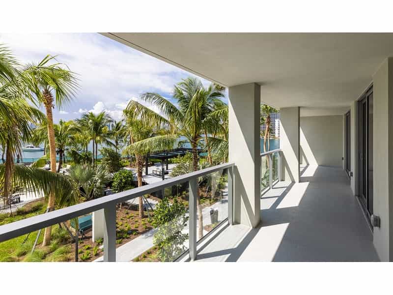 Condomínio no Praia de Miami, Flórida 12398034