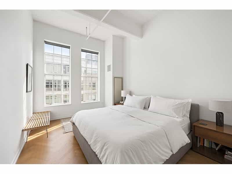Condominium in , New York 12398038
