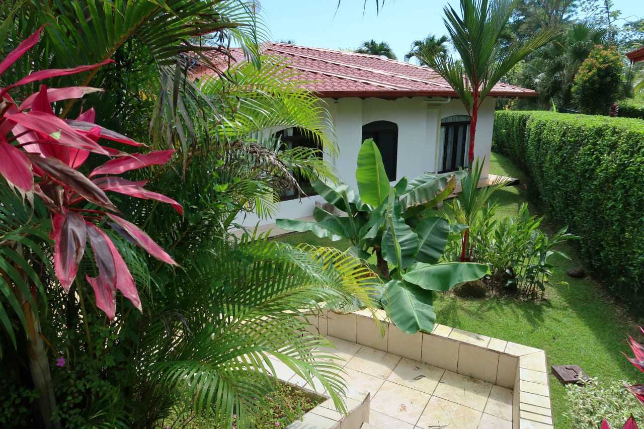 жилой дом в Ojochal, Provincia de Puntarenas 12399238
