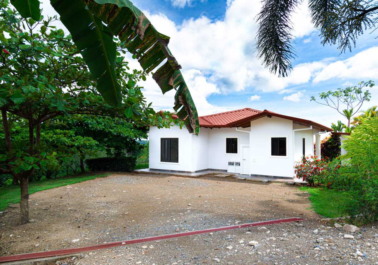 房子 在 Chontales, Provincia de Puntarenas 12399274