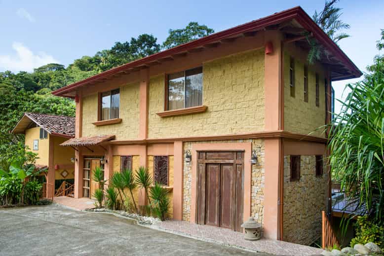 rumah dalam Quepos, Provincia de Puntarenas 12399297