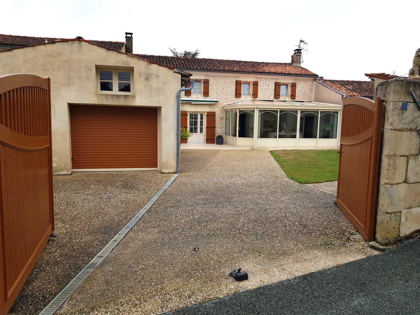 House in Mazeray, Nouvelle-Aquitaine 12399677