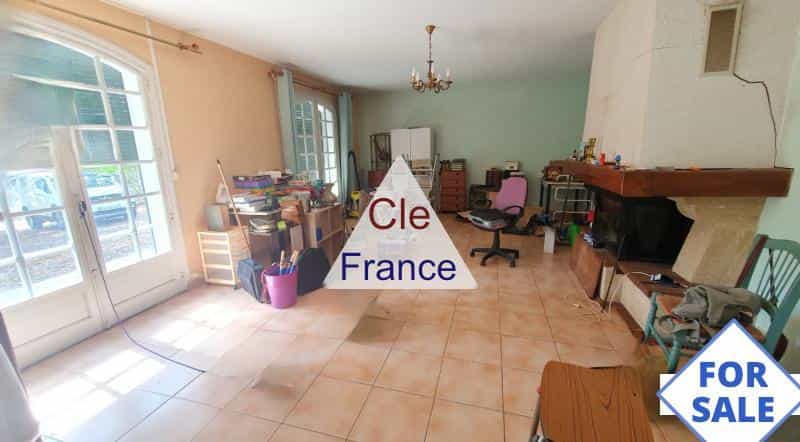 rumah dalam Champniers, Nouvelle-Aquitaine 12399692