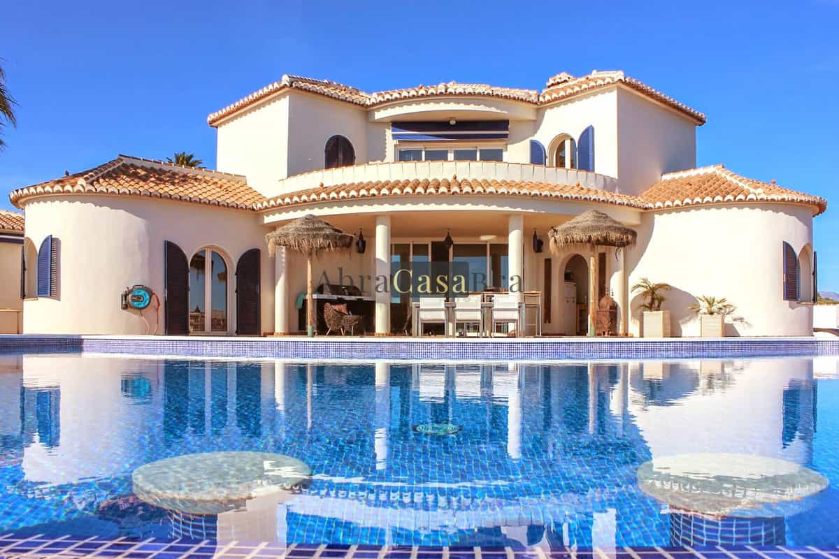 σπίτι σε Algarrobo, Andalusia 12400890