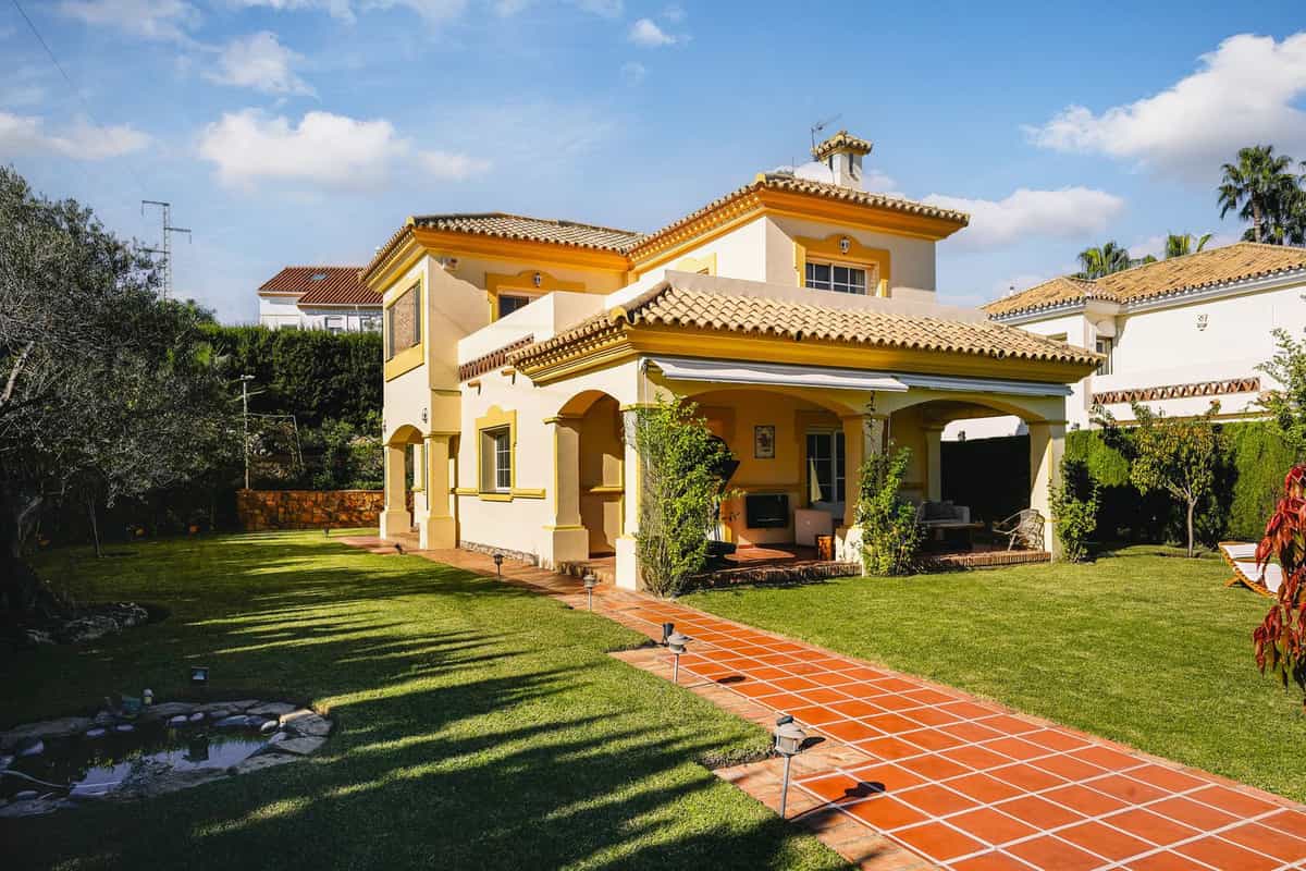 Dom w Estepona, Andaluzja 12401427