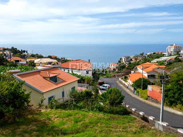 Земельные участки в Venda do Atalhinho, Madeira 12401504