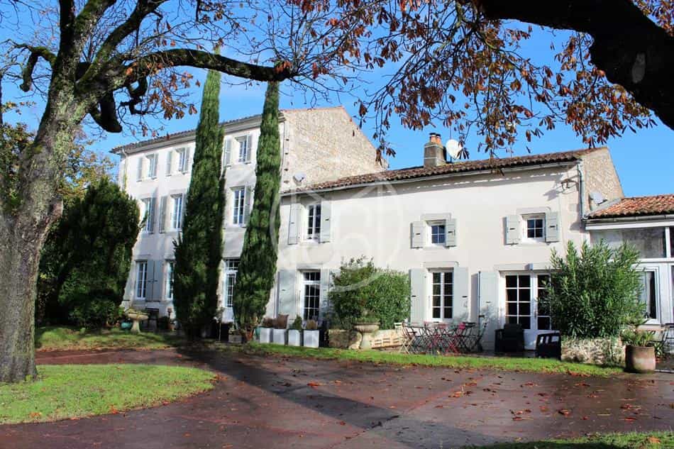 casa en Saujon, Nouvelle-Aquitaine 12401968