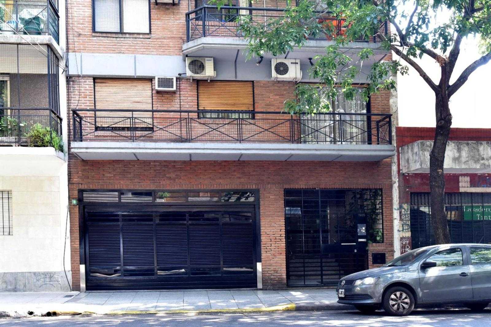 Condominium in Vicente Lopez, Buenos Aires 12402393