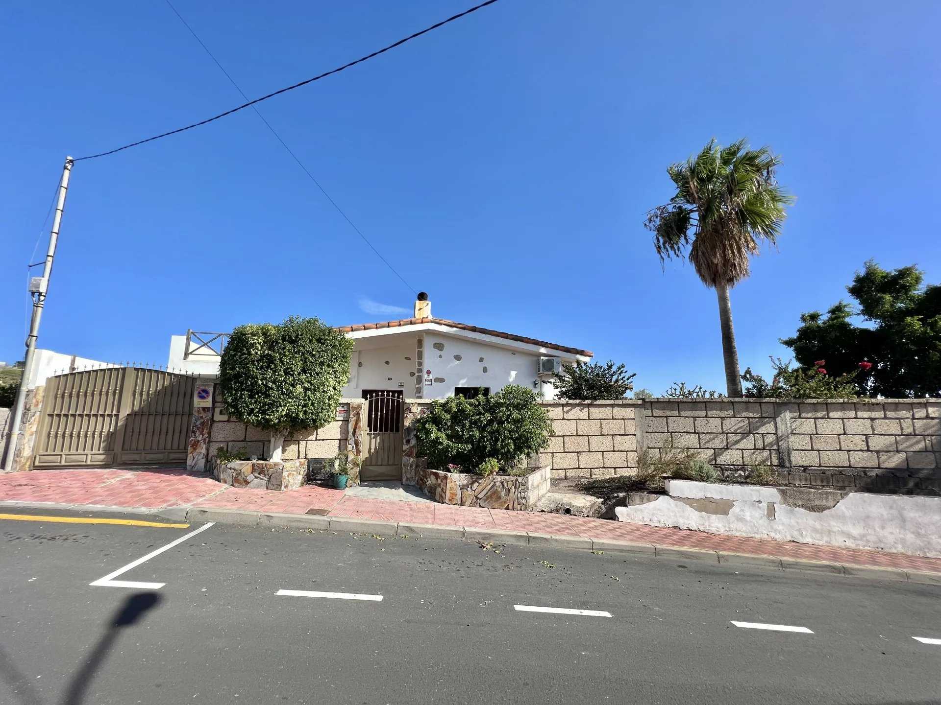 House in San Miguel, Canary Islands 12402882