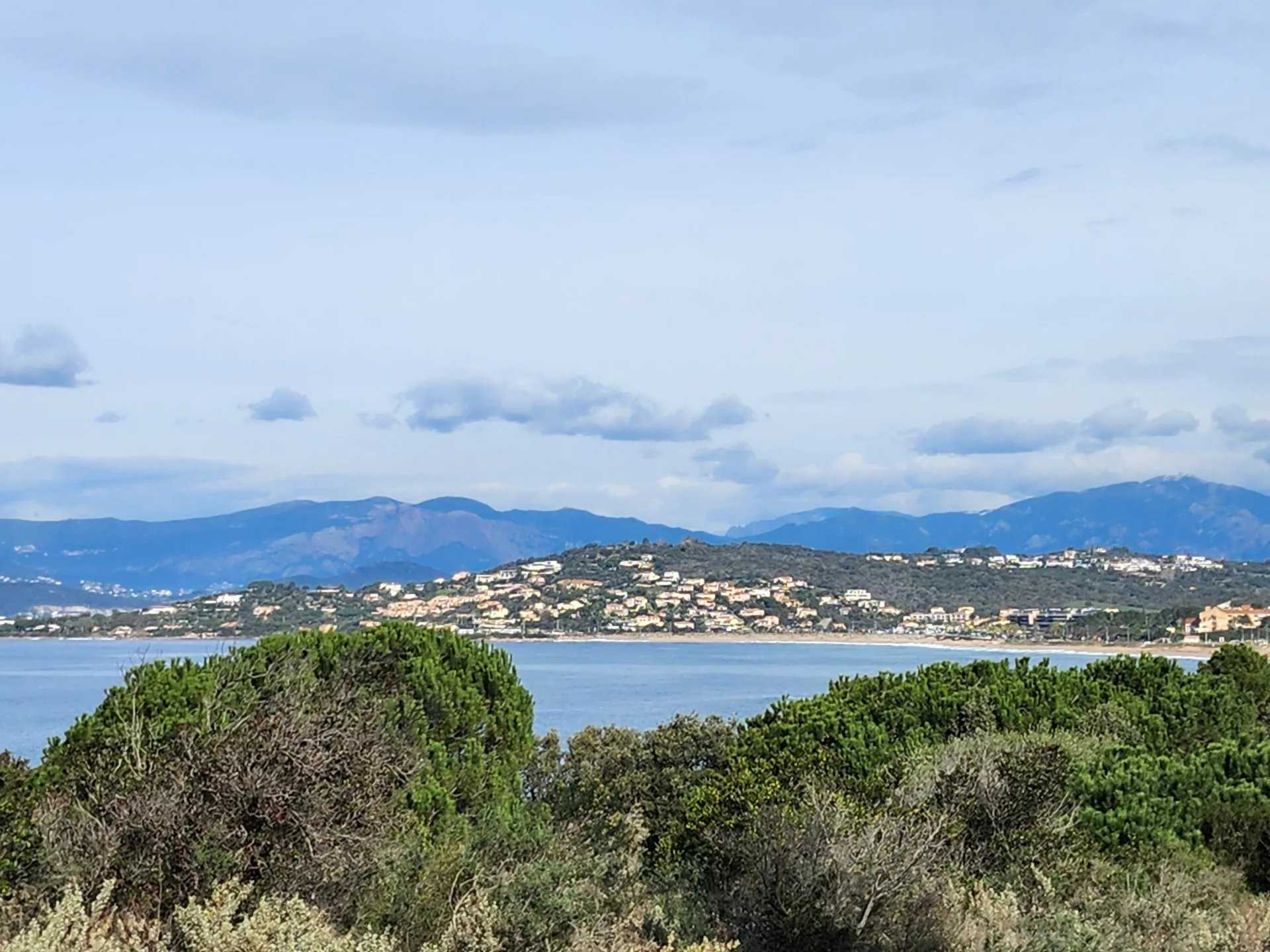 Kondominium dalam Pietrosella, Corsica 12404402