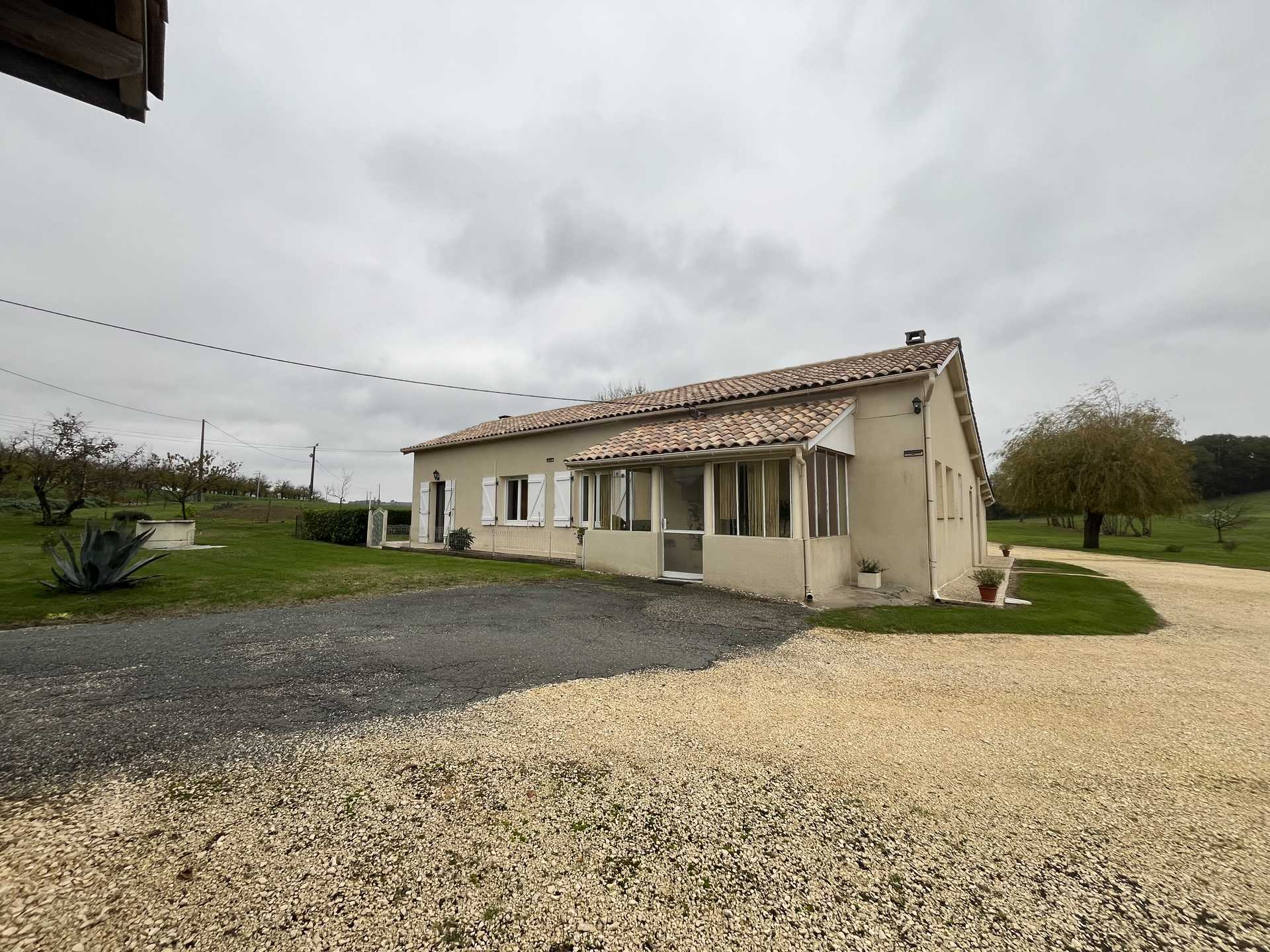 Rumah di Lougratte, Nouvelle-Aquitaine 12406077