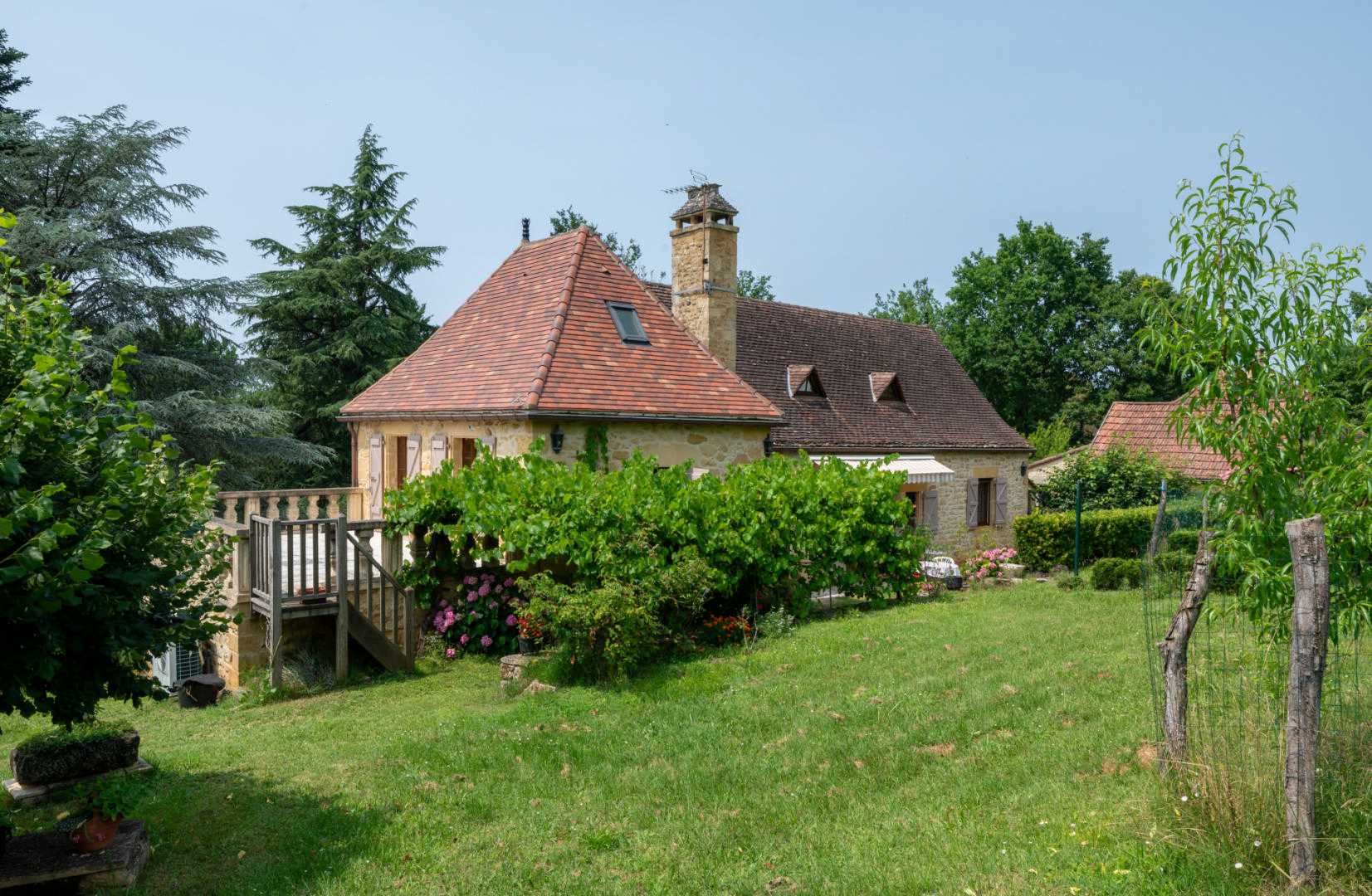 Будинок в Gourdon, Occitanie 12406375