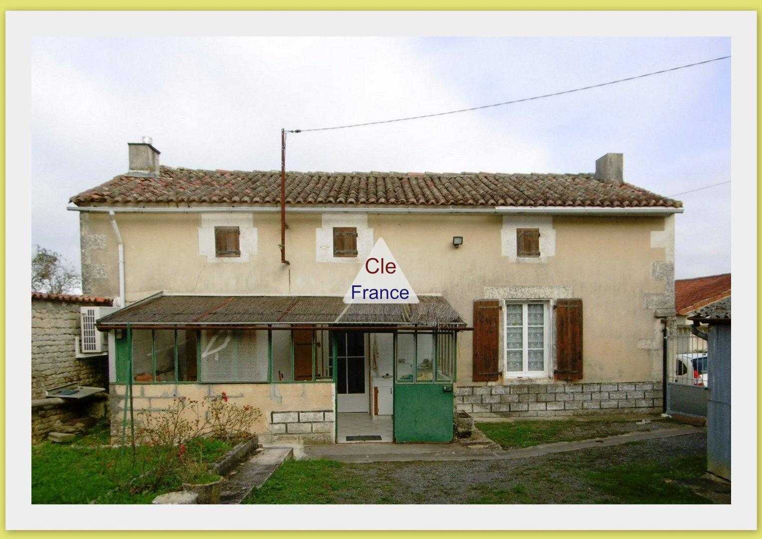 Casa nel Gourville, Nouvelle-Aquitaine 12406619
