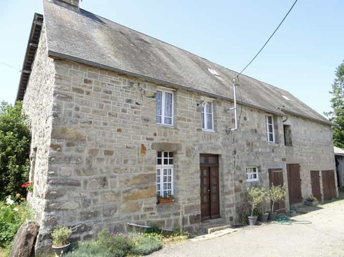 Haus im Saint-Georges-de-Rouelley, Normandie 12406622
