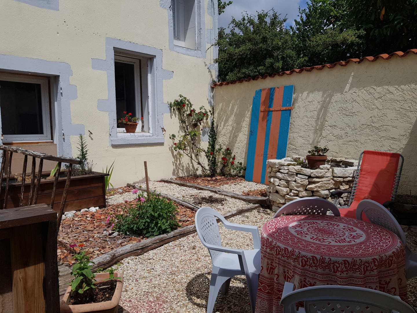 House in Matha, Nouvelle-Aquitaine 12406647