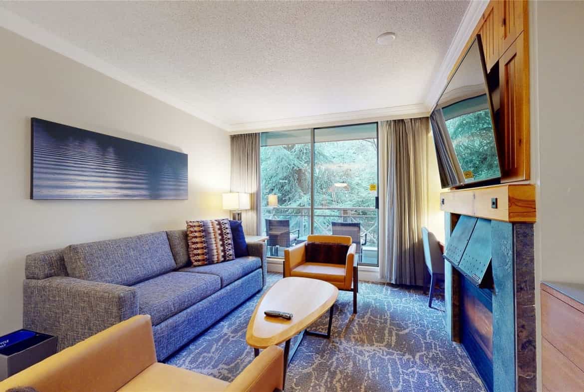 Condominium in Whistler, British Columbia 12407059