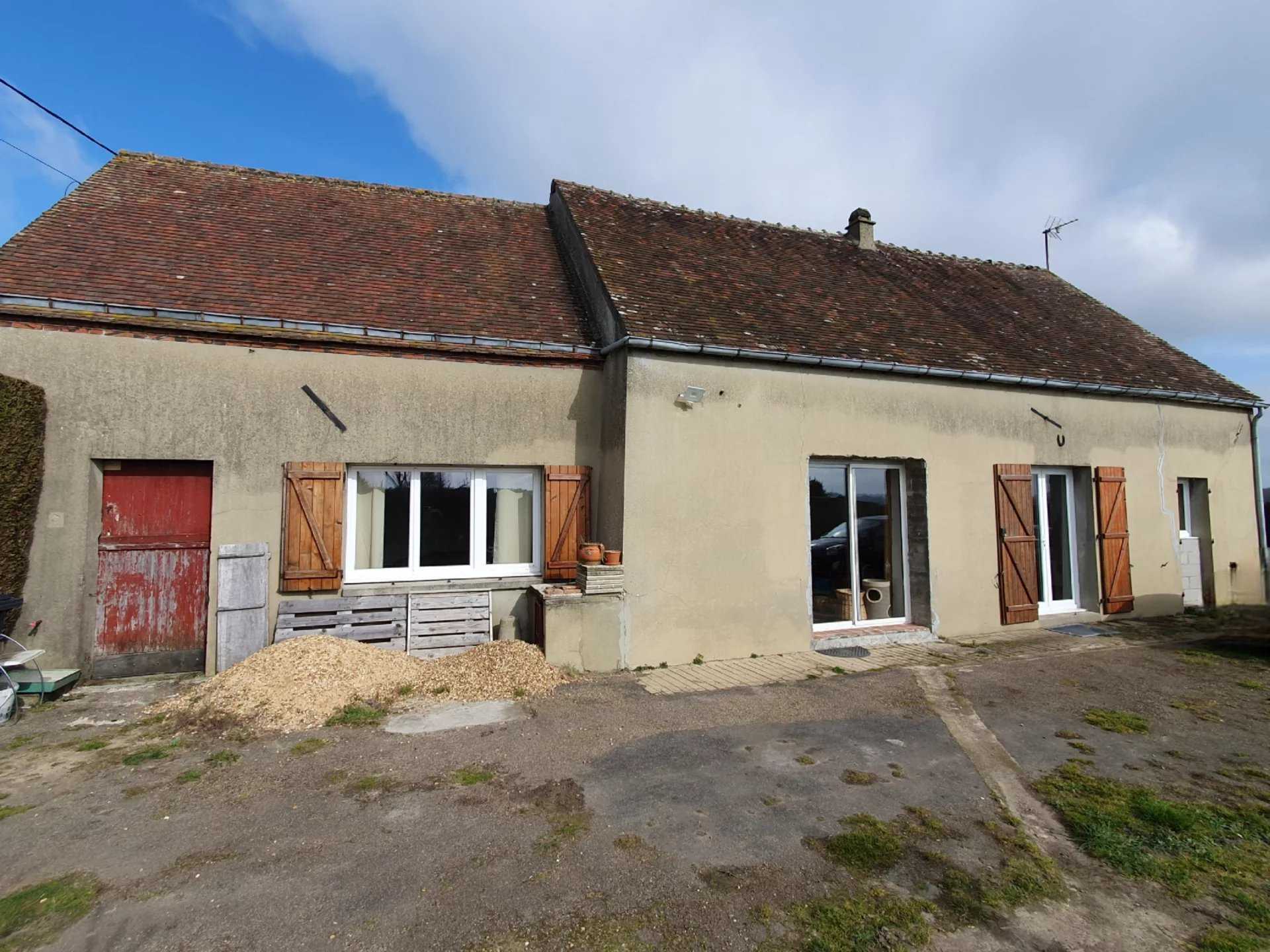 House in Le Mesnil-Thomas, Centre-Val de Loire 12407594