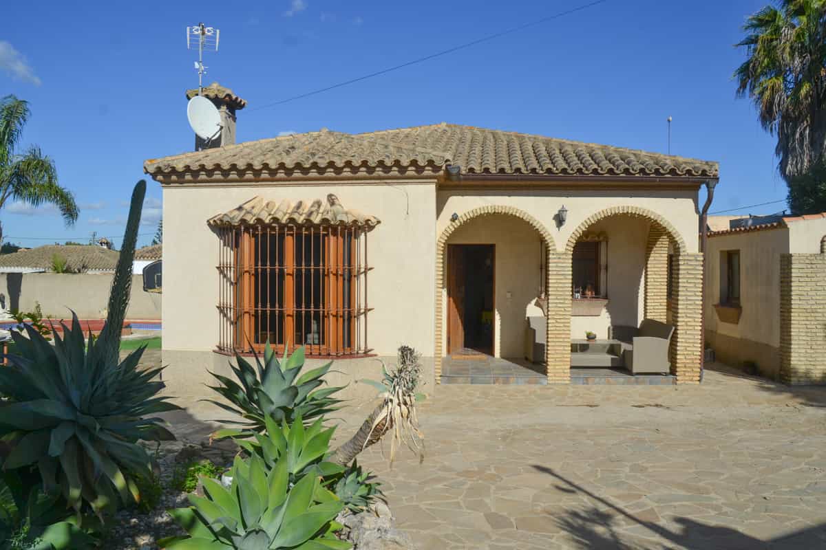 Hus i Chiclana de la Frontera, Andalusia 12409724